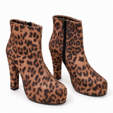 Boot High Heels Leather With a Zipper R-24