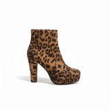 Boot High Heels Leather With a Zipper R-24