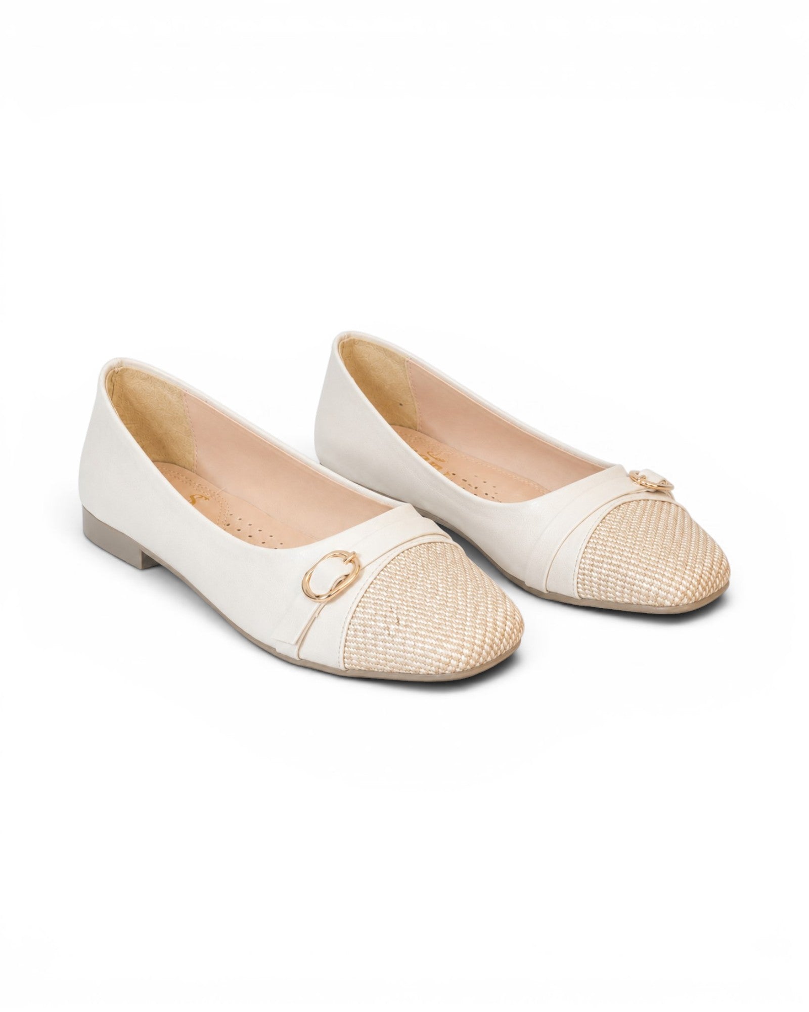Ballerina flat Leather With an elegant straw toe BN-523