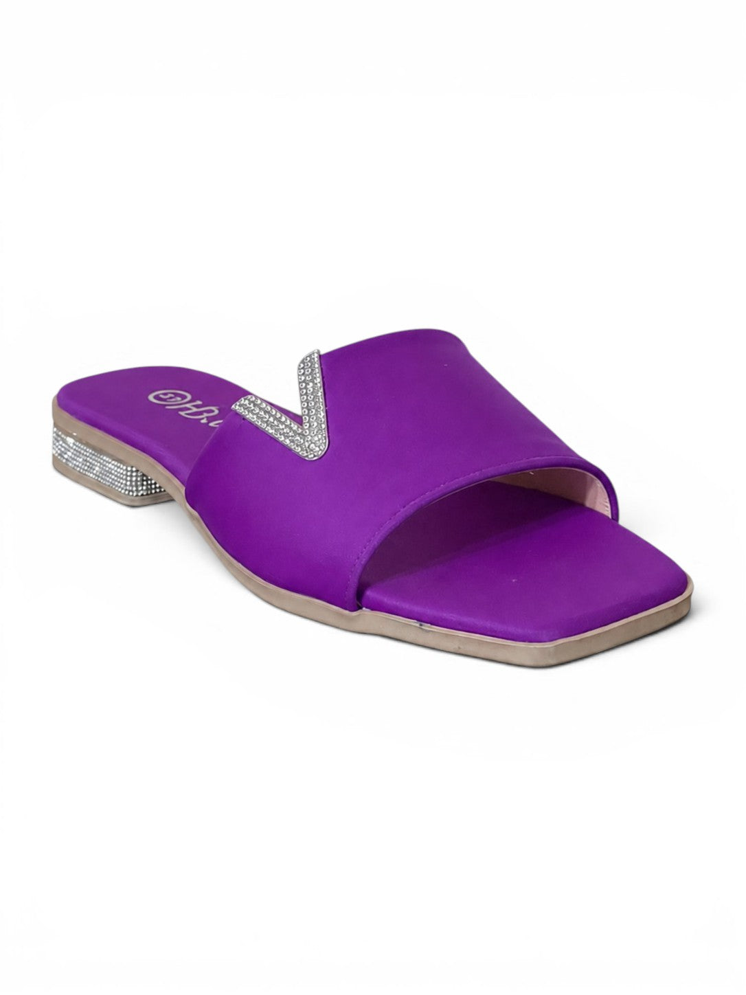 slippers satin flat With a shiny V-shaped embellishment SL-234