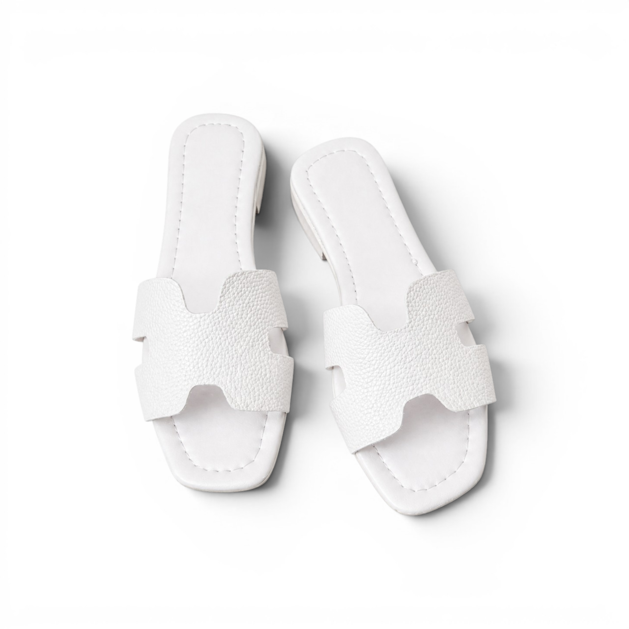 Slippers flat leather Stylish with the letter H - SL-230