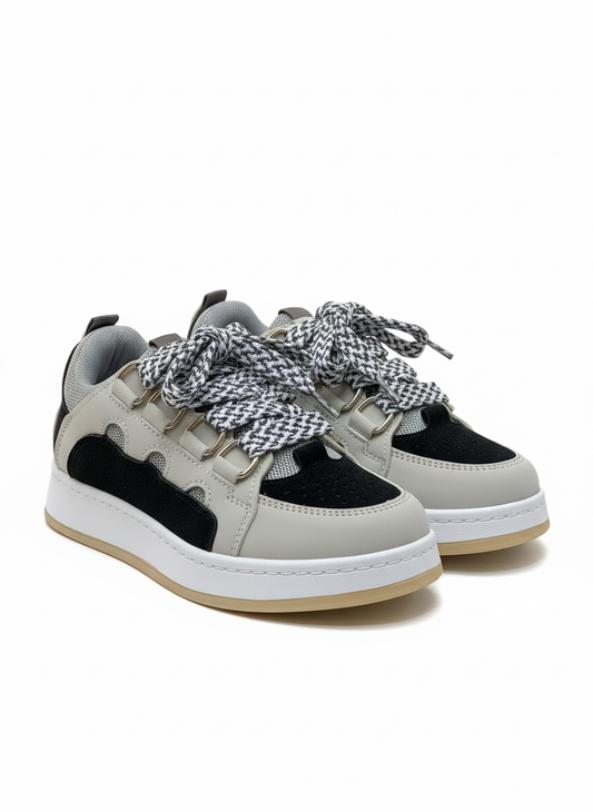 sneakers flat Leather with a unique design KO-107