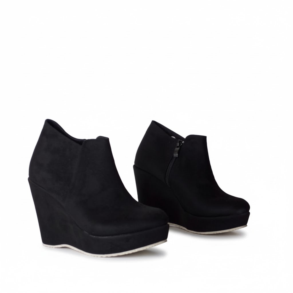 Suede Heel Boot BW-10