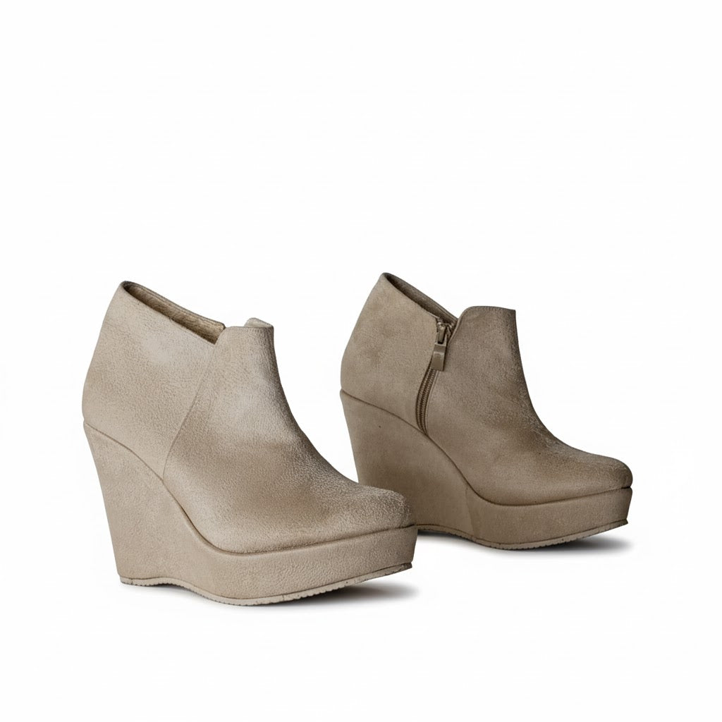 Suede Heel Boot BW-10