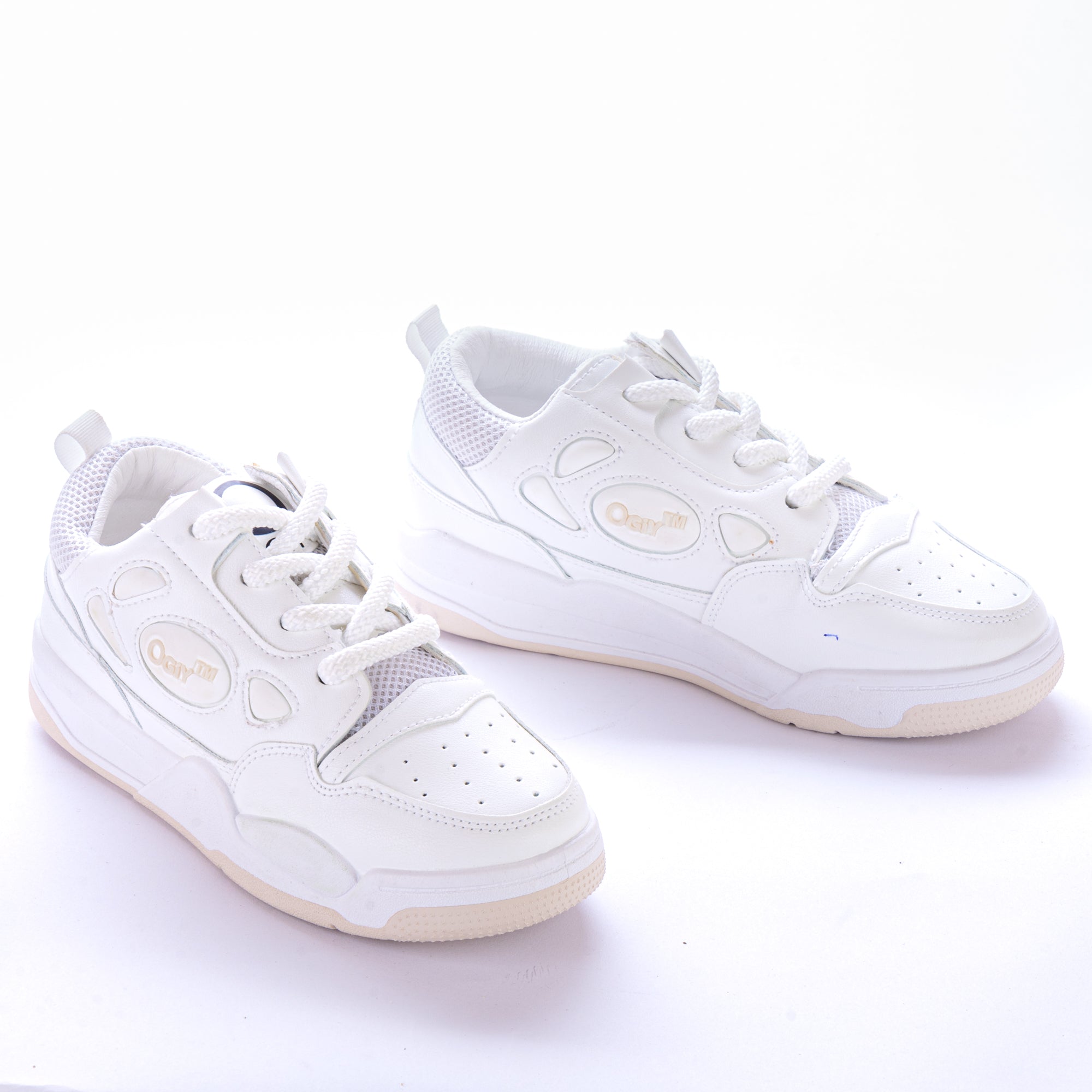 Leather Sneaker KO-76 - Life Stylish Sneackers